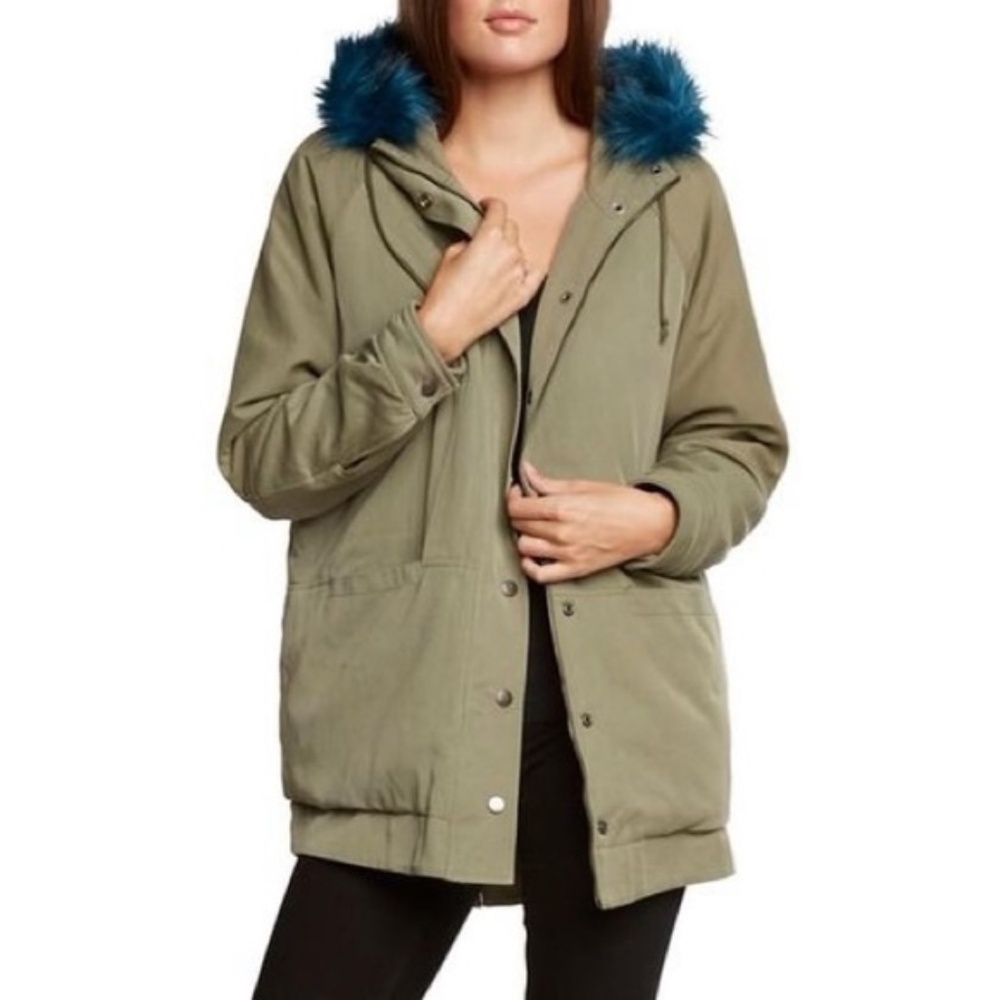 WILLOW AND CLAY Anorak Hooded Parka Jacket With Blue Fur Trim